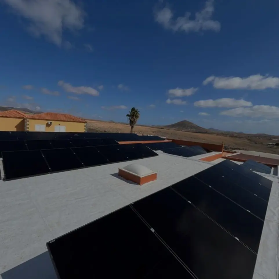  Instalación de paneles fotovoltaicos